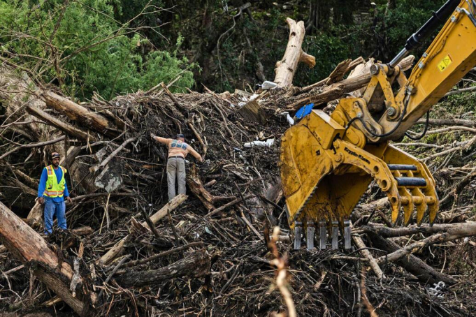 Desinformación durante los desastres naturales en Texas Por qué los chatbots de IA no son efectivos Desinformación durante los desastres naturales en Texas Por qué los chatbots de IA no son efectivos