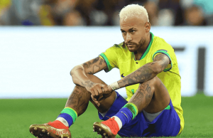 Neymar Fuera por Lesión y Paquetá Regresa para las Últimas Eliminatorias de Brasil al Mundial La selección brasileña enfrenta sus últimas eliminatorias rumbo al Mundial 2026 con una noticia importante: Neymar estará fuera debido a una lesión, mientras que Lucas Paquetá regresa al equipo.