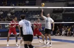 El "lujo" de Luciano De Cecco en el triunfo histórico de Argentina sobre Francia que se volvió viral