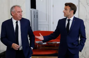 Francia: cayó el Primer Ministro y Macron busca su reemplazo
