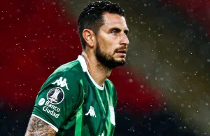 Gabriel Arias, en crisis: cerró su cuenta de Instagram por las críticas y su bajo nivel lo dejaría fuera del arco de Racing