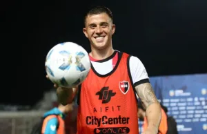 Newell’s, sancionado por la FIFA: no podrá incorporar jugadores durante tres mercado de pases