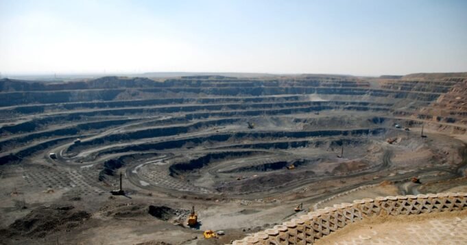 China-refuerza-su-control-de-tierras-raras-sobre-Europa.jpg
