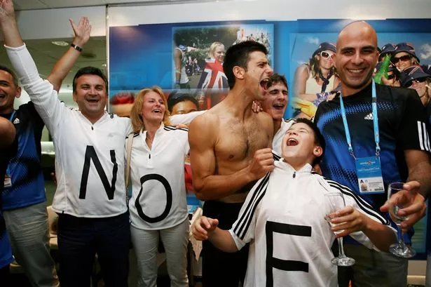 La-familia-de-Novak-Djokovic-fue-la-ultima-en-reir.jpg