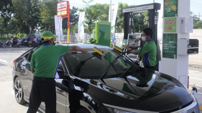 La-gasolinera-BP-anuncia-que-finalmente-volvera-a-vender-combustible.jpeg