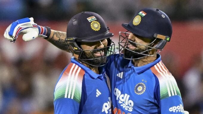 Tercer-ODI-de-AUS-vs-IND-Rohit-y-Kohli-guian.jpg