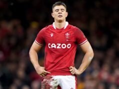 Harri Deaves debutó en Gales mientras los All Blacks cambian de anillo para el choque de Cardiff