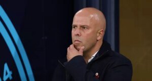 El fracaso de Arne Slot para resolver un problema gigante quedó al descubierto en la derrota por 3-0 en Nottingham Forest – ‘Minging’