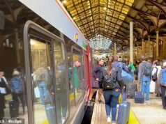 La norma sobre los billetes de tren se eliminará el próximo mes, lo que ahorrará a miles de turistas multas de ₤ 100