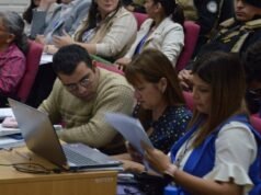 Las extrañas búsquedas de César Sena en internet