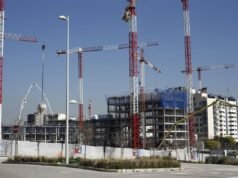 El economista Gonzalo Bernardos, sobre la vivienda y los jóvenes: “” Asesoro a mi hija para que se compre una casa ya para que no tenga que pagar de más””
.