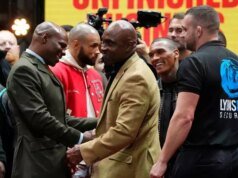 Chris Eubank Sr y Nigel Benn se reunieron en un enfrentamiento a cuatro bandas disadvantage sus hijos