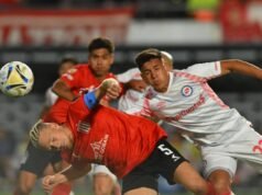 VIDEO. Estudiantes no tiene defensa, perdió con Argentinos y quedó al borde del abismo: espera el milagro