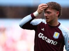 Harvey Elliott muestra sus verdaderos colores durante la cesión del Aston Villa tras la salida de la transferencia del Liverpool