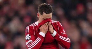 La reacción de Florian Wirtz a los brutales comentarios del Liverpool cuando Jamie Carragher envió un mensaje