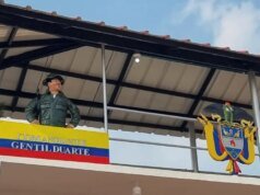 En Colombia, Petro rechaza las críticas por el asesinato de niños reclutados por los rebeldes