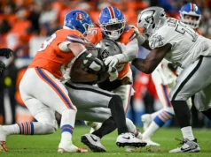 Broncos vs Raiders: la defensa de Denver sofoca a Geno Smith y Las Vegas en una fea victoria el jueves por la noche