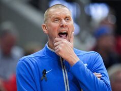 El No. 9 Kentucky intenta jugar al ‘estándar’ contra el Este de Illinois