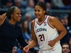 Resumen del Top 25 femenino: Sarah Strong, No. 1 UConn derrota a Ohio State