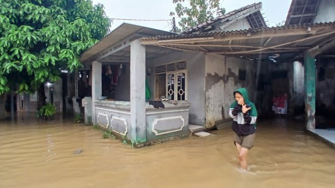 67c7084813bd2-bpbd-tangerang-sebut-3-ribu-jiwa-terdampak-banjir-di-6-kecamatan_663_372.jpg