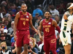 La NBA multa a los Cavaliers con 100.000 dólares por dar descanso a los All-Stars Donovan Mitchell y Evan Mobley para el partido fuera de casa contra el Heat