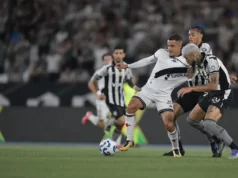 Philippe Coutinho supera a Savarino en participación de goles y lidera la lucha por la camiseta número 10 en Río