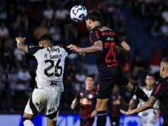 Atlético-MG flaquea en defensa, pierde ante Bragantino y ve dispararse la presión en el Campeonato Sudamericano