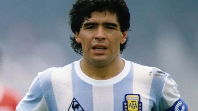 diego-armando-maradona-2128245.jpg