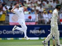 Inglaterra sufre un gran golpe por la lesión de Ashes cuando el jugador de bolos es descartado para el resto de la serie