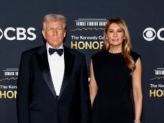 Donald Trump y Melania llegan al Kennedy Center Honors para rendir homenaje a Sylvester Stallone, Kiss y Gloria Gaynor