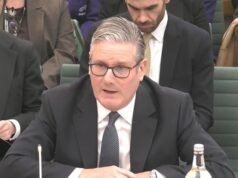Keir Starmer admite que las especulaciones sobre el liderazgo laborista están “abundantes”, ya que los parlamentarios lo critican por sus informes sobre las filtraciones del Gabinete y el Presupuesto.
