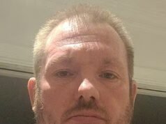 Padre e hijo vaqueros, techadores que defraudaron a sus clientes con 500 000 libras esterlinas child encarcelados tras una estafa dirigida a 48 familias