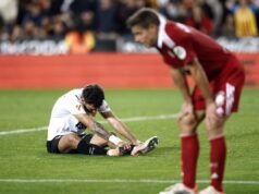 Hugo Duro neutraliza el gol en propia meta de Tárrega y rescata al Valencia en el 93 frente al Sevilla