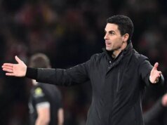 Mikel Arteta envió una fuerte defensa al Arsenal mientras la leyenda del club se adentra en la ‘agenda’ rival