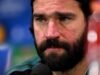 Alisson deja claros los sentimientos del equipo del Liverpool en la entrevista de Mo Salah después del veredicto de Arne Slot