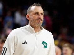 Doug Gottlieb pausa su programa de radio para concentrarse en entrenar a Green Bay