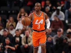 Clippers liberan al guardia Chris Paul en movimiento nocturno