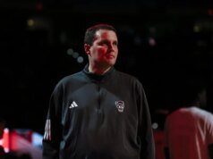 Paul McNeil Jr. (11 triples) establece récord en la derrota del estado de Carolina del Norte sobre Texas Southern