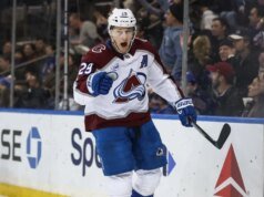 Lo mejor se enfrenta a lo peor mientras los Avs concluyen su viaje contra los Predators