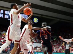 El No. 12 Alabama arrasa con UTSA con una gran primera mitad