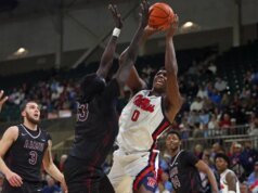 Malik Dia lleva a Ole Miss a una victoria de principio a fin sobre Alabama A&M