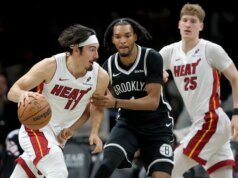 Norman Powell y el Warm manejan a los Webs y ponen fin a una racha de cinco derrotas