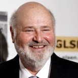 El hijo de Rob y Michele Reiner, detenido por el asesinato de sus padres: el costo de su fianza