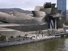 Muere el arquitecto Frank Gehry, famoso por sus formas radicales