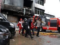 Incendio en oficina de Yakarta en Indonesia mata a 22 personalities mientras se realizan rescates en tejados