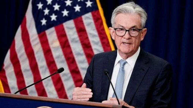 6304715f852a1-ketua-federal-reserve-as-jerome-powell-menjawab-pertanyaan-wartawan_663_372.jpg