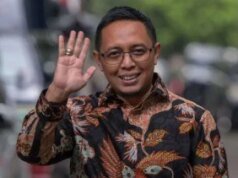 Hasan Nasbi alude a que la raíz del problema de las inundaciones no se produjo durante el año de mandato del ministro