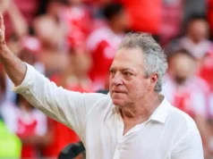 Baldasso elogia la permanencia del Internacional en la Serie A y ‘pincha’ al rival con provocación