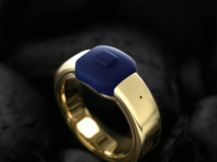 El fundador de Pebble presenta un anillo inteligente con IA de 75 dólares para grabar notas breves con solo presionar un botón