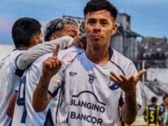 Juniors goleó y avanza en el Regional Amateur